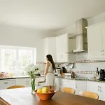 Casa Do Sol Conscious Coliving Alloggio in famiglia Óbidos