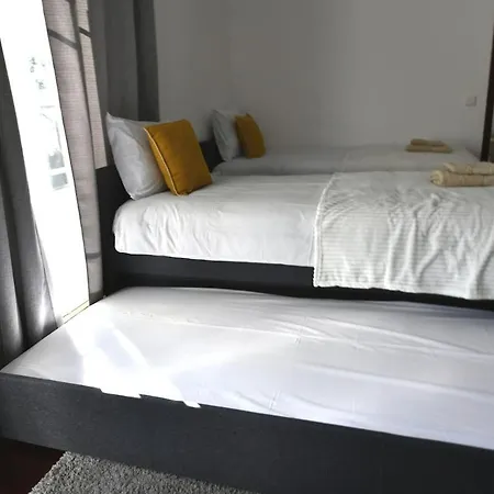 Δωμάτια σε οικογενειακή κατοικία Casa Do Sol Wellness